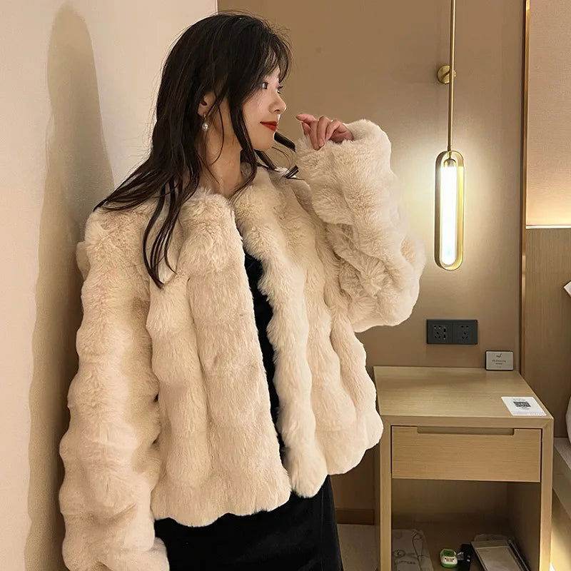 Casaco Glamour Eliane - Sua Boutique