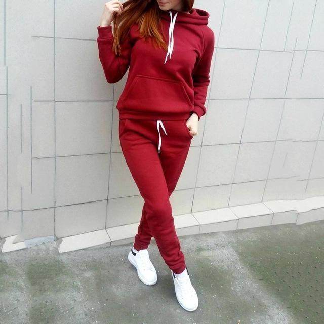 Conjunto Feminino Moletom com Capuz - Sua Boutique
