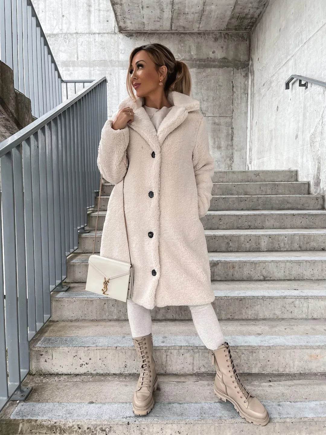 Casaco Longo New York - Sua Boutique